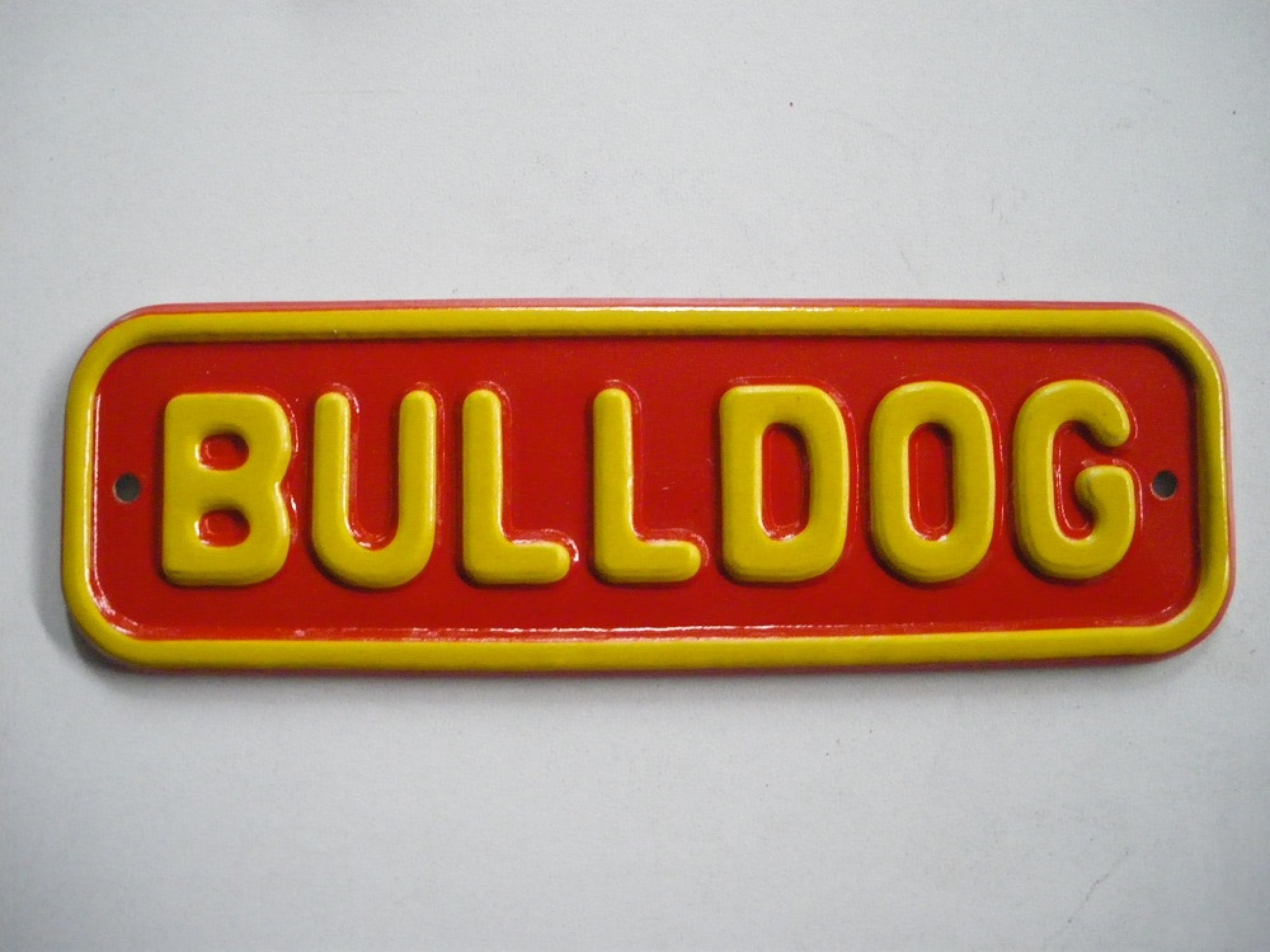 Bulldog rood/geel embleem